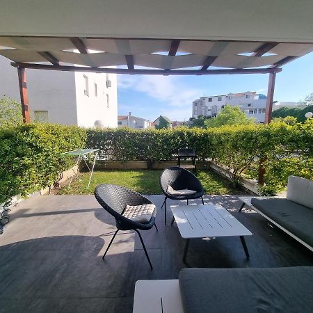 Apartment With Big Terrace Leon Split Exterior photo
